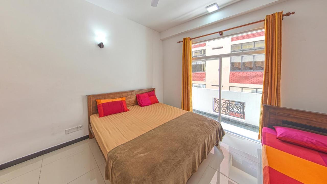 Ocean Breeze Apartment Kolombo Dış mekan fotoğraf