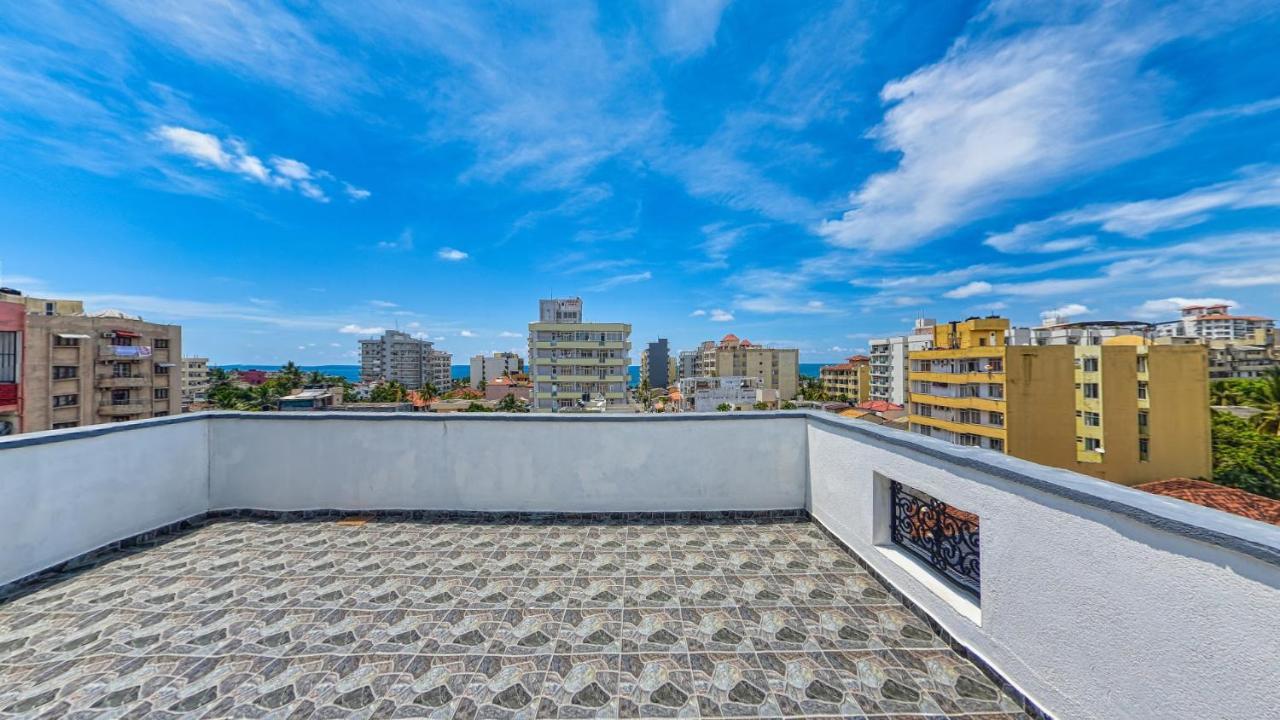 Ocean Breeze Apartment Kolombo Dış mekan fotoğraf