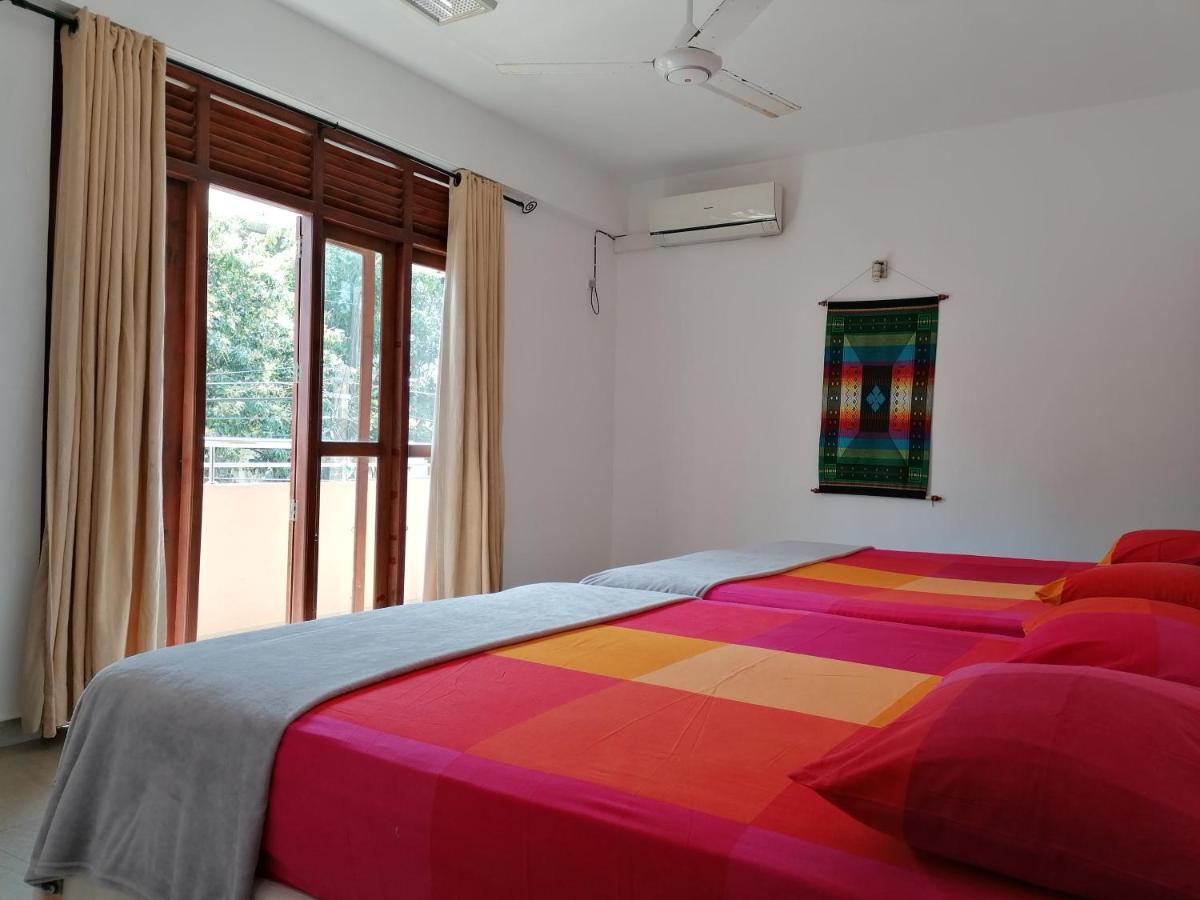 Ocean Breeze Apartment Kolombo Dış mekan fotoğraf